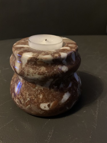 Roter marmor kerzenständer - roter, marmor-kerzenständer